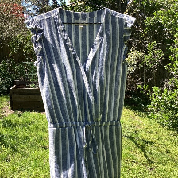 Cloth and Stone romper small - Picture 1 of 7
